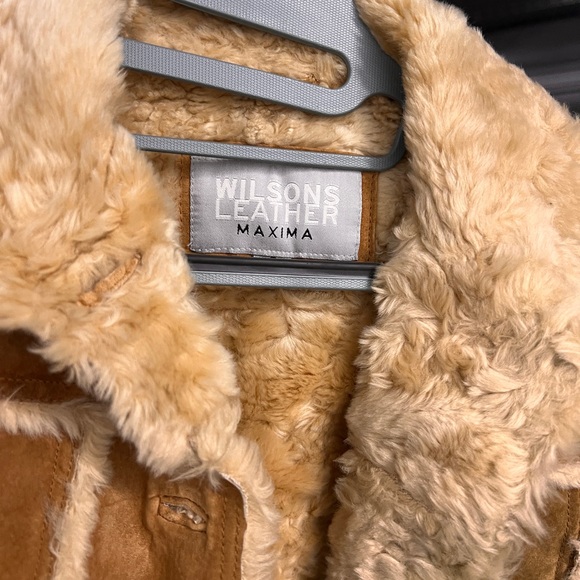 Beautiful Wilson LEATHER Suede Jacket with Fur details! Real Leather - Picture 7 of 8
